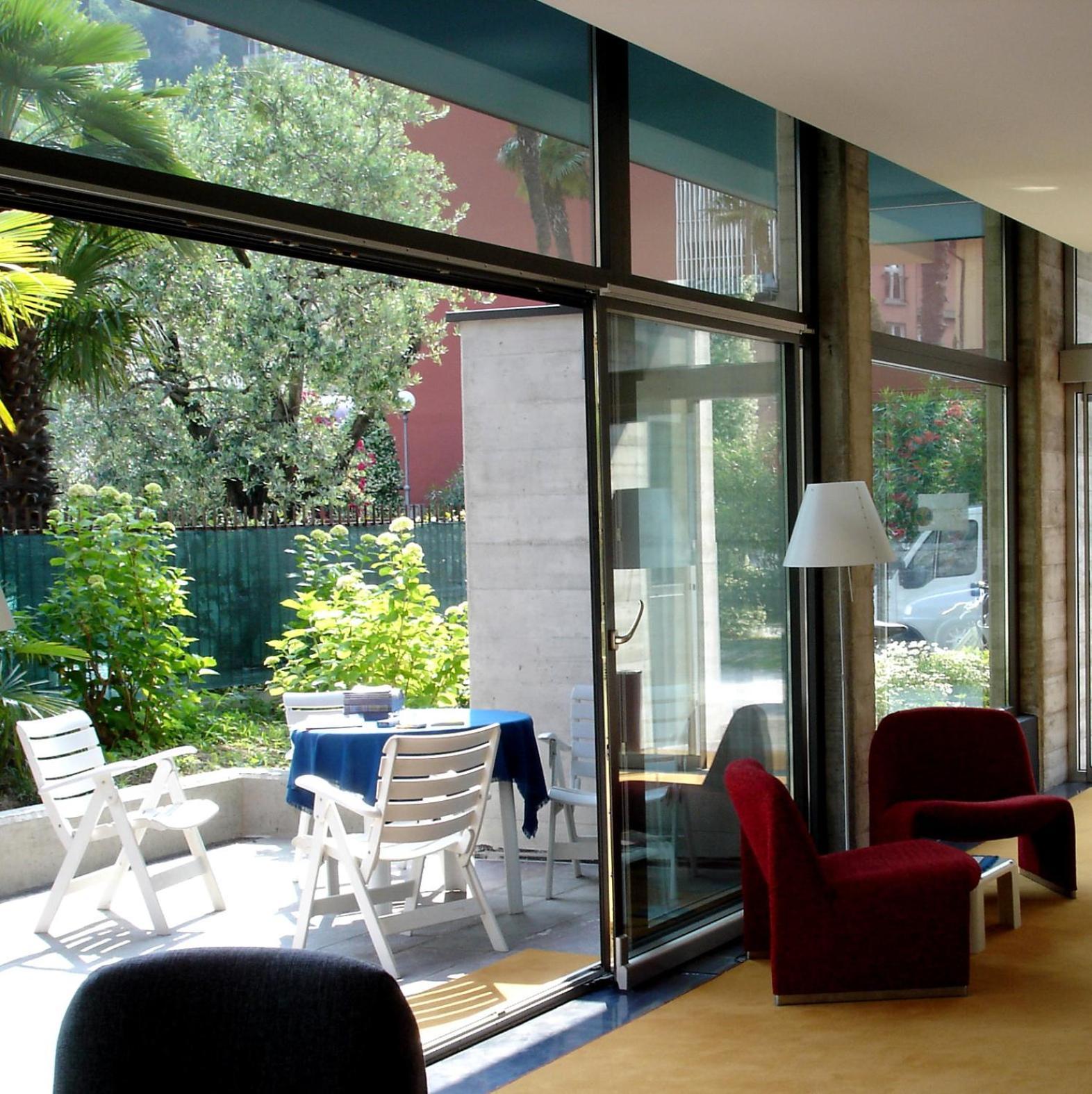 Albergo Al Caminetto Torbole Sul Garda Extérieur photo