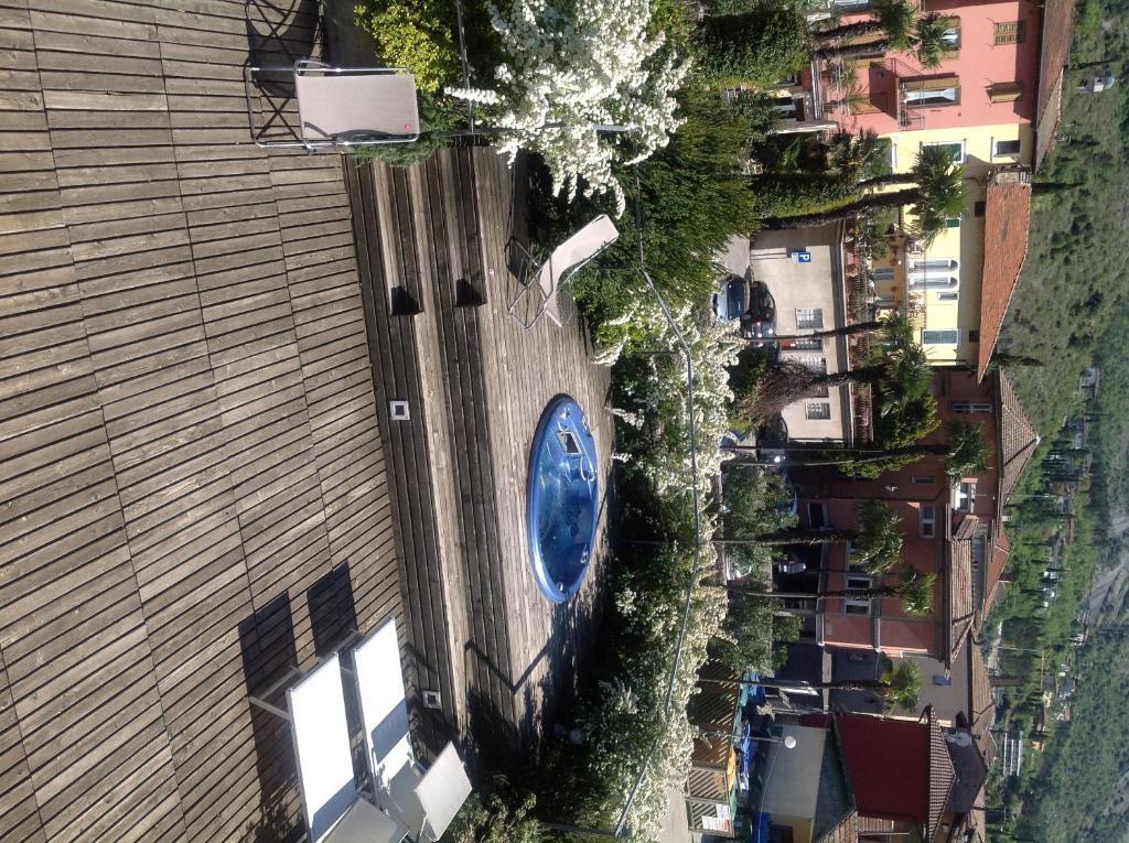 Albergo Al Caminetto Torbole Sul Garda Extérieur photo
