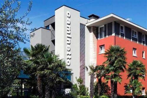 Albergo Al Caminetto Torbole Sul Garda Extérieur photo